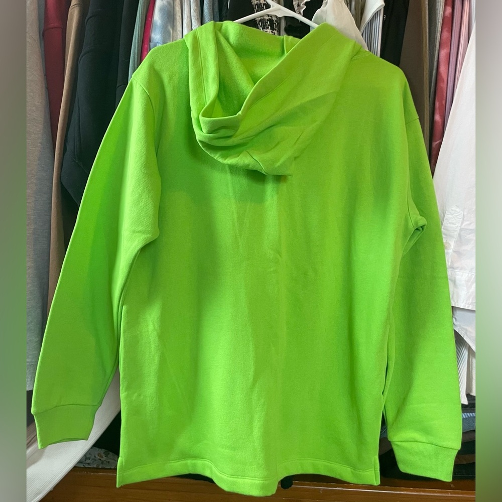 NWOT PINK Victoria's Secret Hoodie - Picture 5 of 5